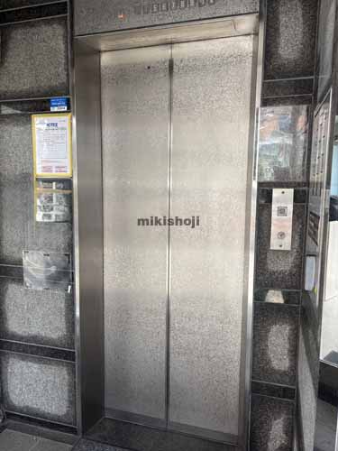 ＭＡビル札の辻 エレベーターホール1