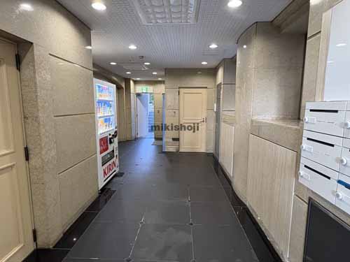 桜新町・用賀のフレックス三軒茶屋 エントランス1