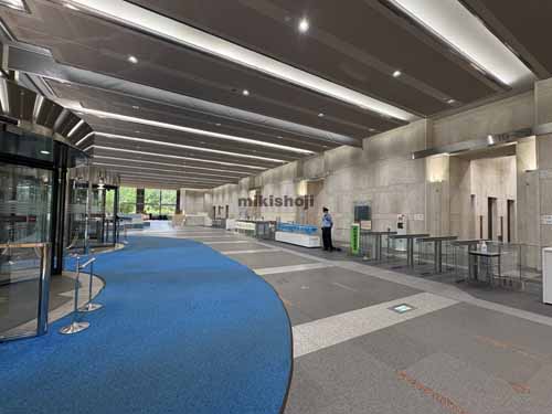 豊洲ＯＮビル エントランス4