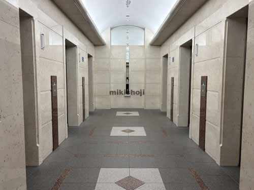 豊洲ＯＮビル エレベーターホール2