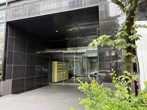 市谷田町・市谷本村町の市ヶ谷キャナルコート エントランス1