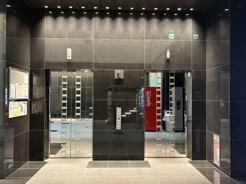 市谷田町・市谷本村町の市ヶ谷キャナルコート エレベーターホール1