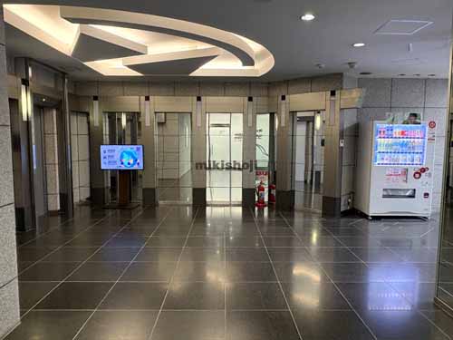 日本橋人形町・堀留町・小舟町・富沢町の人形町ファーストビル エントランス3