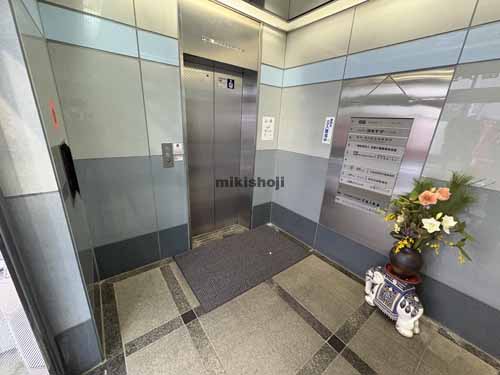 麹町冨士ビル エレベーターホール1