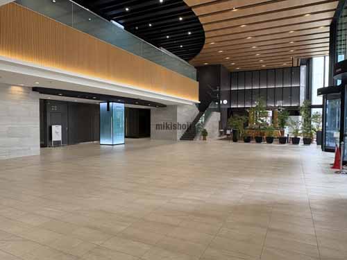 天王洲パークサイドビル エントランス3