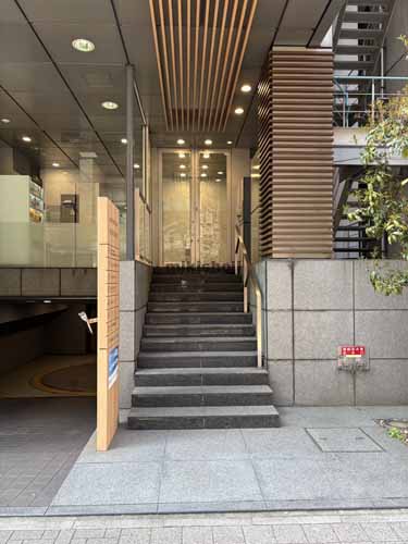 日本橋人形町・堀留町・小舟町・富沢町の日本橋ＢＳビル エントランス1