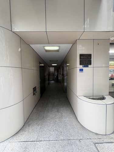 日本橋人形町・堀留町・小舟町・富沢町の人形町藤和ビル エントランス1