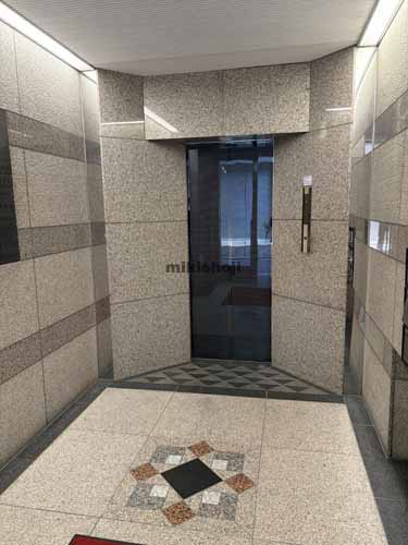 西神田の中西ビル エレベーターホール1