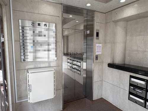 神田須田町の須田町ビル エレベーターホール1