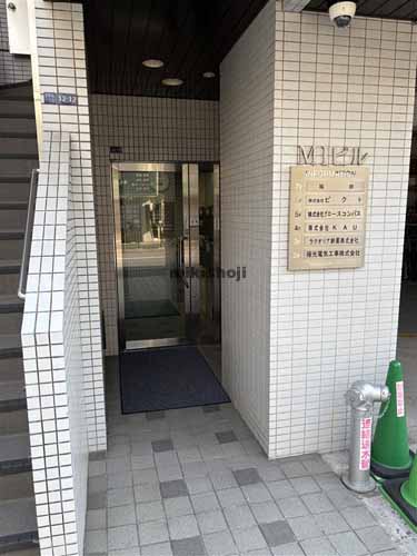 北新宿のＭＩビル エントランス1
