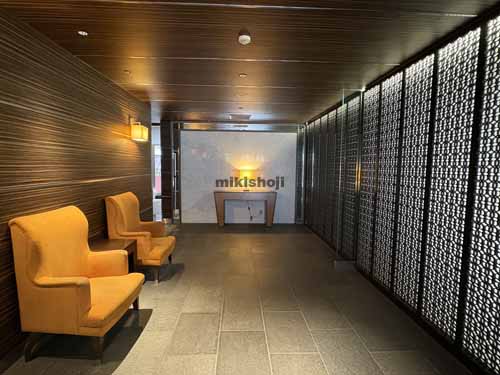 恵比寿のｅｂｉｓｕ４２２ エントランス1