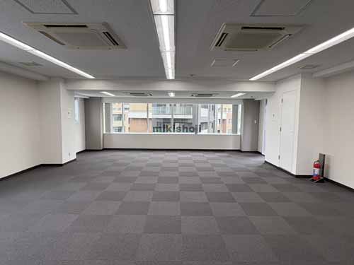 恵比寿のｅｂｉｓｕ４２２ 貸室内2