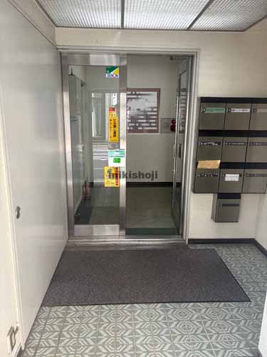 神田須田町の富士第一ビル エントランス1