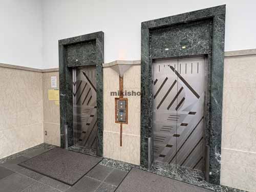 寿光ビル エレベーターホール1