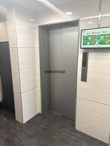 神田錦町・一ツ橋の楠本第３ビル エレベーターホール1