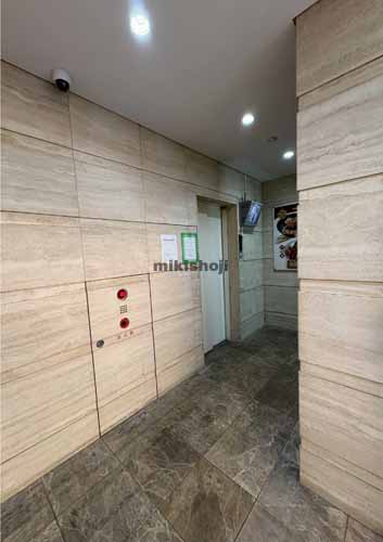 麹町の麹町長尾ビル エントランス1