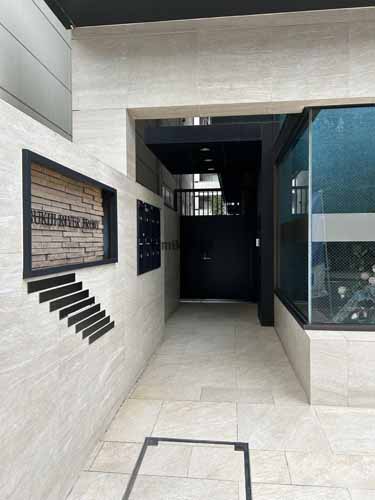 築地リバーフロント エントランス1