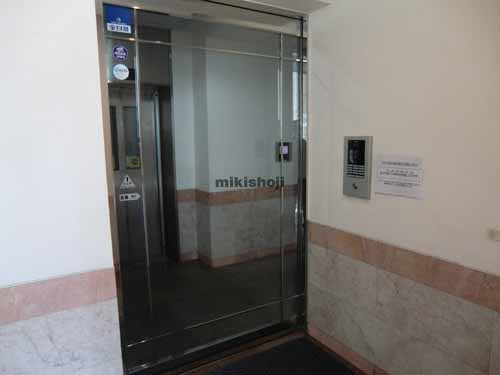 恵比寿のカルチェ恵比寿ビル エントランス6