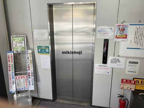 代々木・元代々木町のトーシンビルミレニアム エレベーターホール1