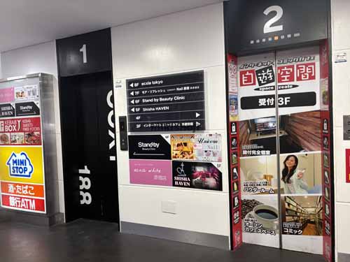 神宮前のＣＯＸＹ１８８ エレベーターホール1