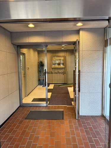 一番町のアデックス一番町ビル エントランス2