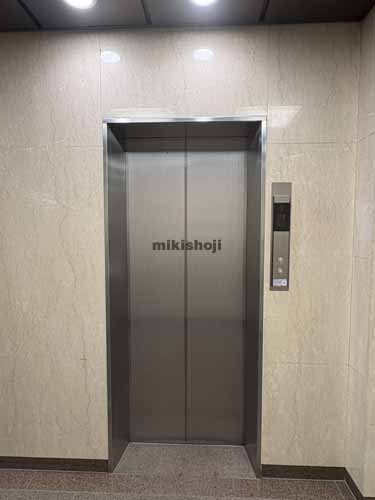 日本橋室町のテラサキ第２ビル エレベーターホール1