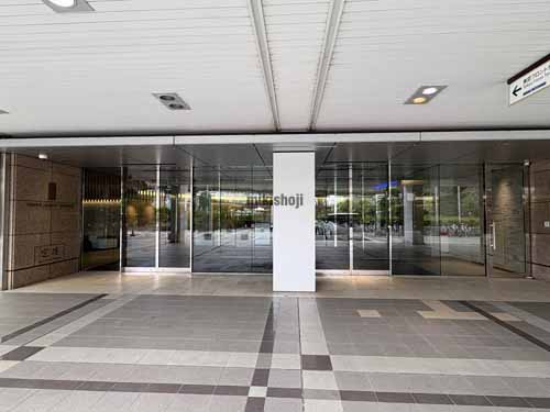 東京フロントテラス エントランス3