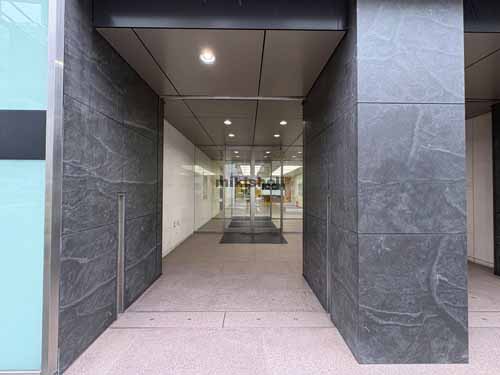 神田錦町・一ツ橋のＮＭＦ竹橋ビル エントランス5