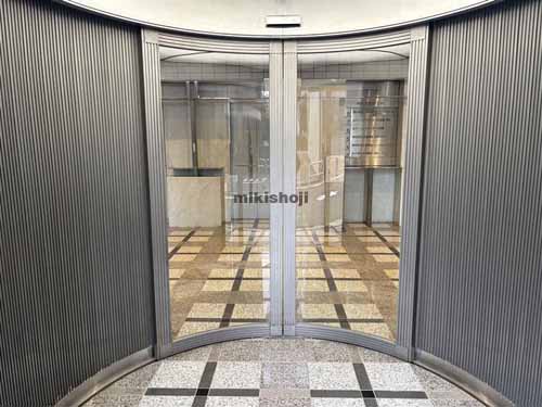 神田三崎町の水道橋ＨＳビル エントランス1