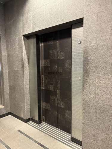 神山町のいちご渋谷神山町ビル エレベーターホール1