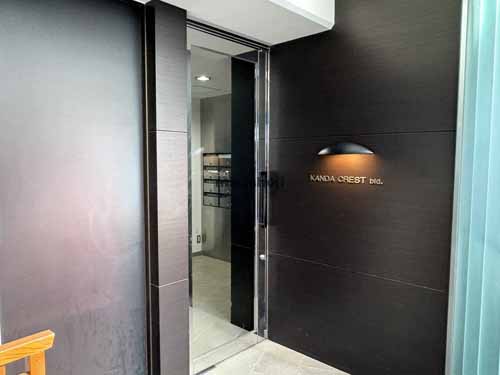 神田淡路町の神田クレストビル エントランス1