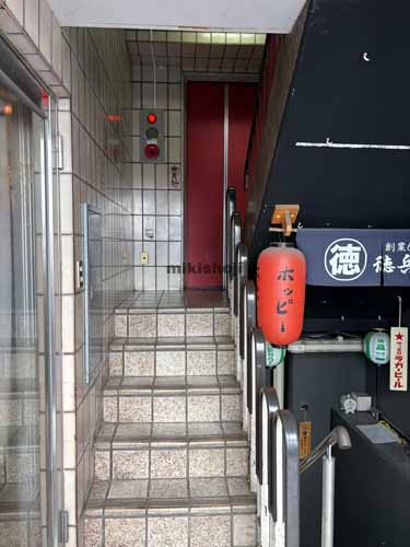 内神田のアルプスビル エレベーターホール1