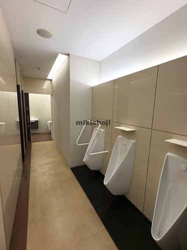 南青山のヒューリック青山外苑東通ビル 水回り5