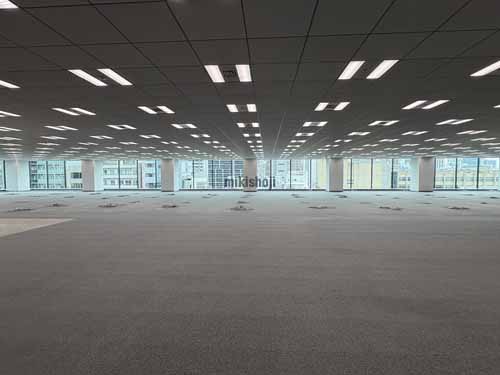 東の住友不動産渋谷ファーストタワー 貸室内2