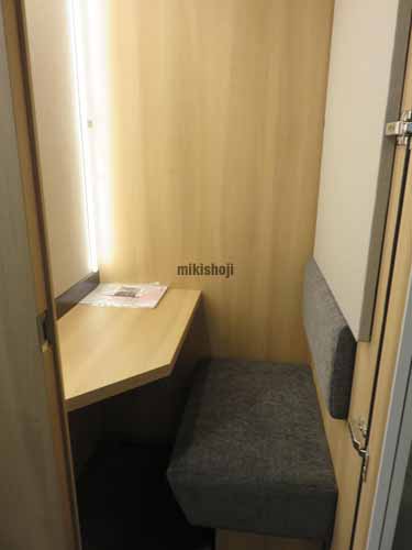 ＭＩビル セットアップ室内4