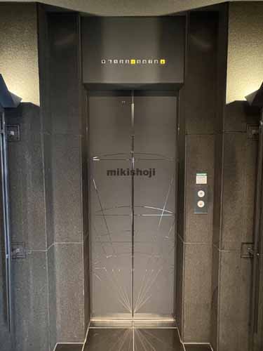 トラッドビル エレベーターホール1