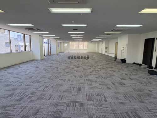 井門神宮前六丁目ビル 貸室内1