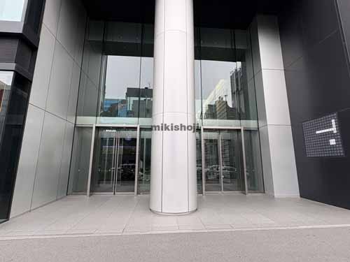 ヒューリック神宮前タワービルディング エントランス3