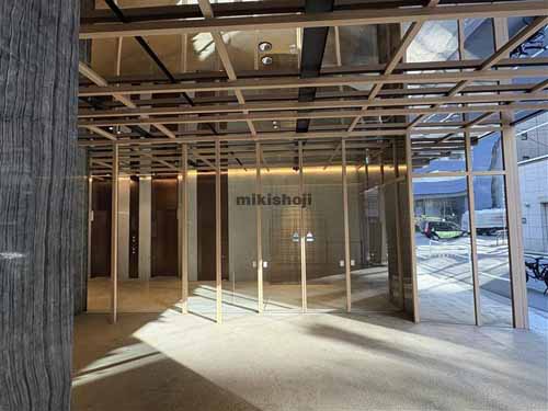 麹町のＫＯＪＩＭＡＣＨＩ ＴＥＲＲＡＣＥ エントランス1