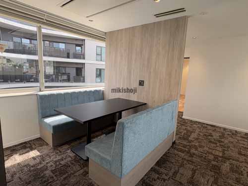 築地のＴＨＥ　ＴＥＲＲＡＣＥ　ＴＳＵＫＩＪＩ セットアップ室内2