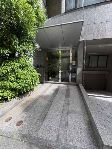 二番町・三番町・六番町のＪＰビル エントランス1