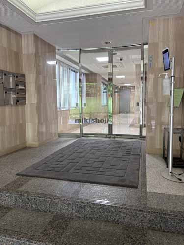 二番町・三番町・六番町のＪＰビル エントランス2