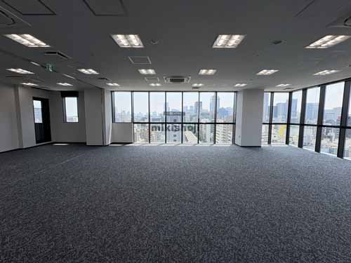 台東の阪急阪神上野御徒町ビル 貸室内1