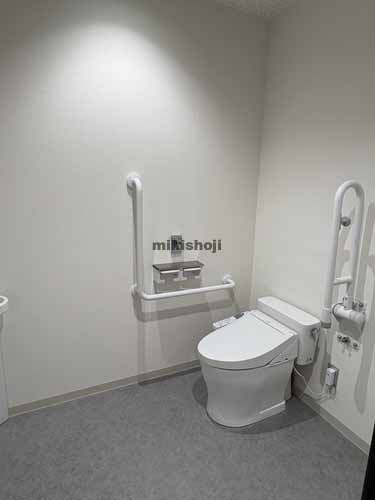 勝島・八潮の大井競馬場前ｼｮｯﾋﾟﾝｸﾞﾓｰﾙ ｳｨﾗ大井 ｵﾌｨｽ棟 水回り2