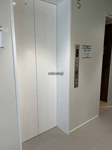 コエル渋谷青山通り エレベーターホール1