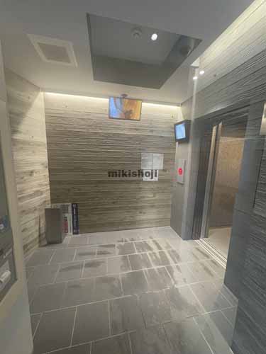 麹町のＶＯＲＴ麹町大通り エレベーターホール1