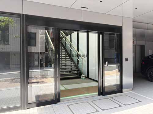 赤坂・元赤坂のＮＢＬ　ＡＲＫ　ＴＯＷＥＲ エントランス1