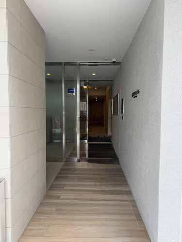 飯田橋の東京中央ビル エントランス1