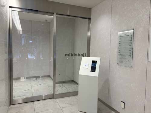 渋谷の青山タイヨービル エントランス1