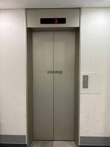 ＯＳＪ成瀬ビル エレベーターホール1